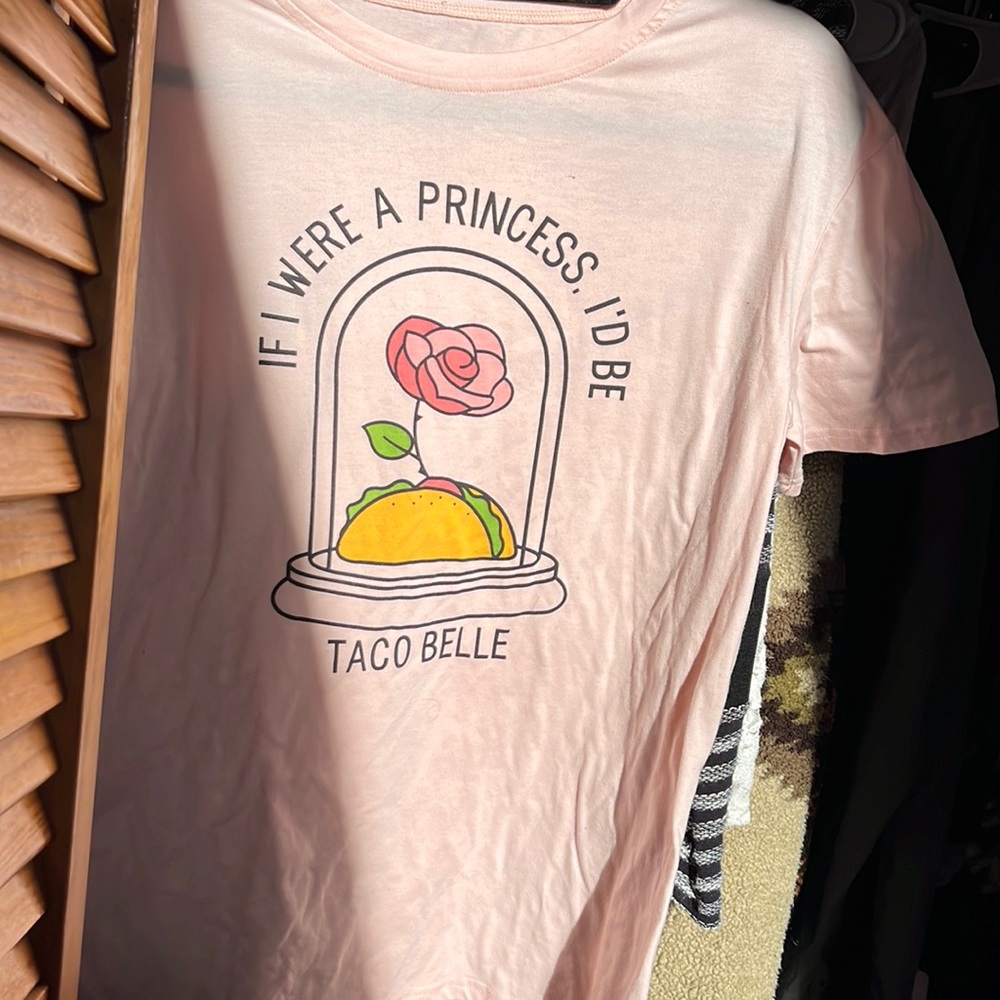Light pink size medium or large funny t shirt soooo soft and comfy